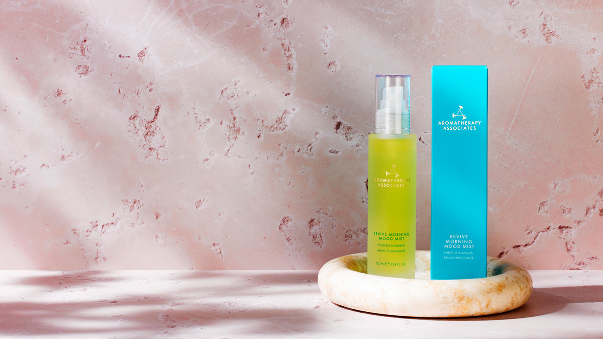 Aromatherapy Associates Revive Morning Mood Mist verpakkingen