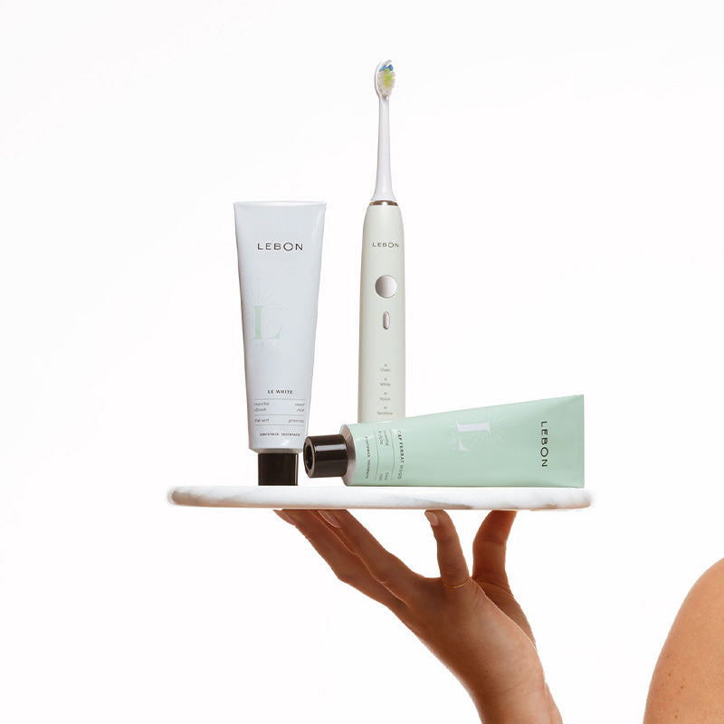 Le White Green Tea Sweet Mint Toothpaste