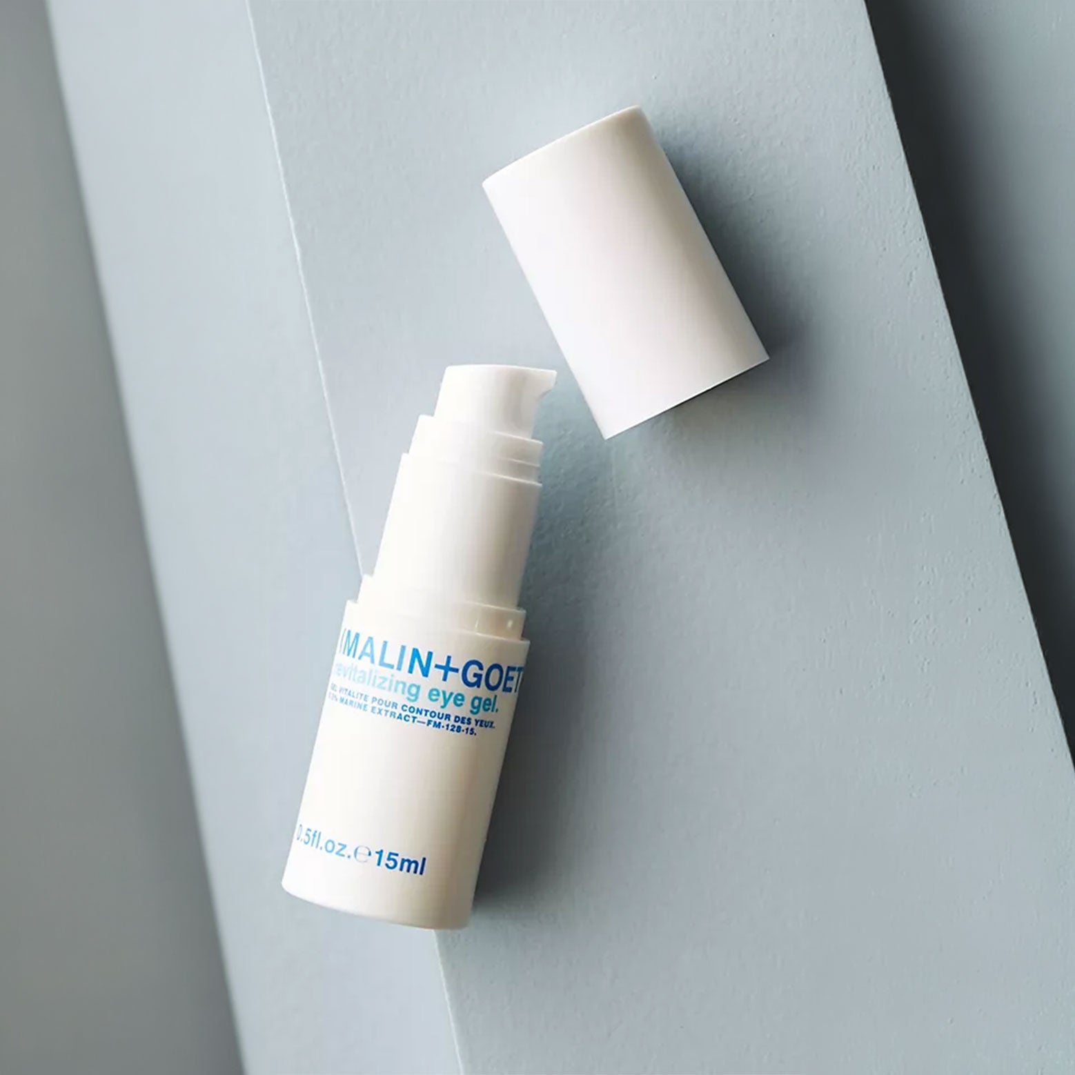 (MALIN+GOETZ) Revitalizing Eye Gel 15ml FM-128-15 852635007394 Categorie_Gelaat,Categorie_Oog & Lip,Gelaat,Gezicht,Huidverzorging,Merk_(MALIN + GOETZ),Oog & Lip,Oogcrème,Ooggel,Oogverzorging Malin+Goetz Eye Creams RETREAT