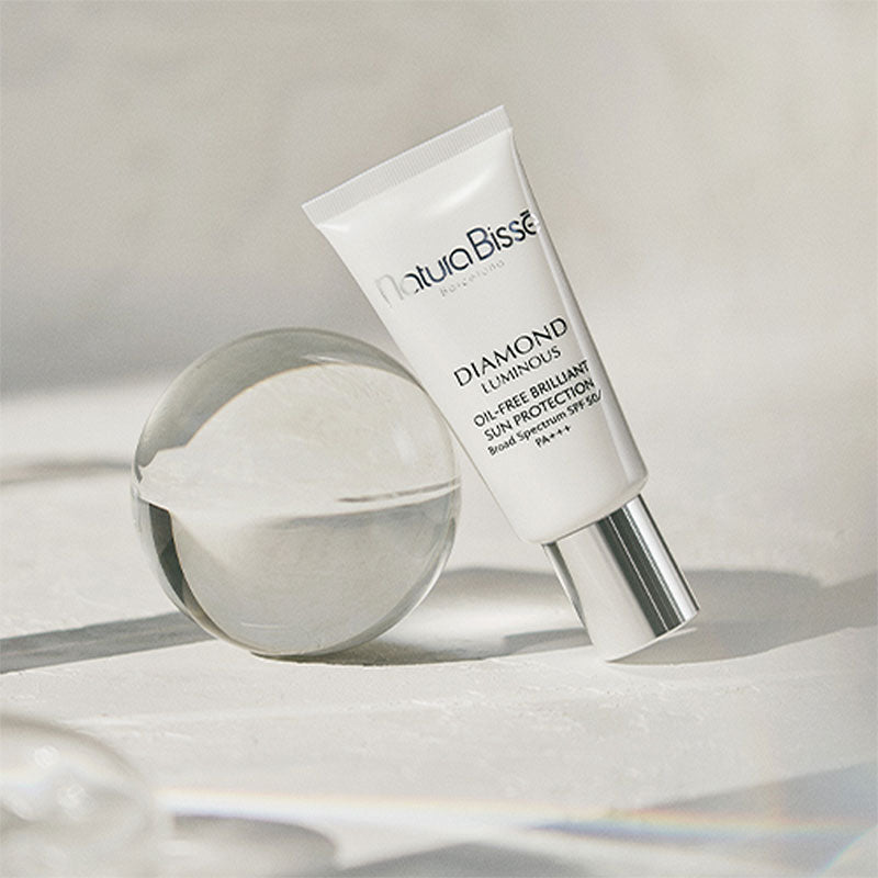 Natura Bissé Diamond Luminous SPF50 PA+++ Sun Protection 30ml 31E202 8436534711952 Getinte crème,Gezicht,Moisturizer,Spf voor het gezicht,Zonproducten Natura Bissé Sunscreen RETREAT