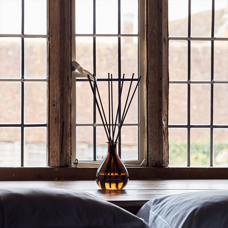 True Grace Walled Garden English  Reed Refill 200ml Categorie_Interieurparfum,Collectie_Burlington,Interieur,merk_True Grace True Grace Home & Garden RETREAT