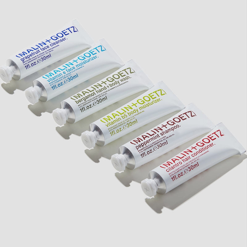 (MALIN+GOETZ) Best-Sellers Travel Kit 6x30ml EB-602-01 850014879396 Cadeausets,Gezicht,Giftsets,Haar,Lichaam,Merk_(MALIN + GOETZ),Op Reis,Retreat Gifts,Sets Malin+Goetz Train Cases RETREAT