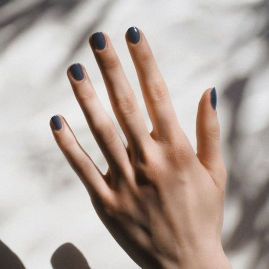 Karolin van Loon Bleue Cendré 15ml NP 6 BLEUE CENDRE 8720726567206 Make-up,nagellak,Nagels Karolin van Loon Nail Polishes RETREAT