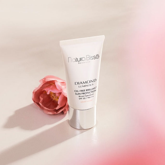 Natura Bissé Diamond Luminous SPF50 PA+++ Sun Protection 30ml 31E202 8436534711952 Getinte crème,Gezicht,Moisturizer,Spf voor het gezicht,Zonproducten Natura Bissé Sunscreen RETREAT
